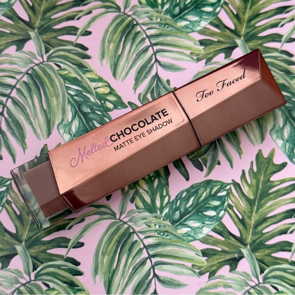 NEW Too Faced Melted Chocolate Matte Eye Shadow - Warm and Fudgy - Picture 6 of 7